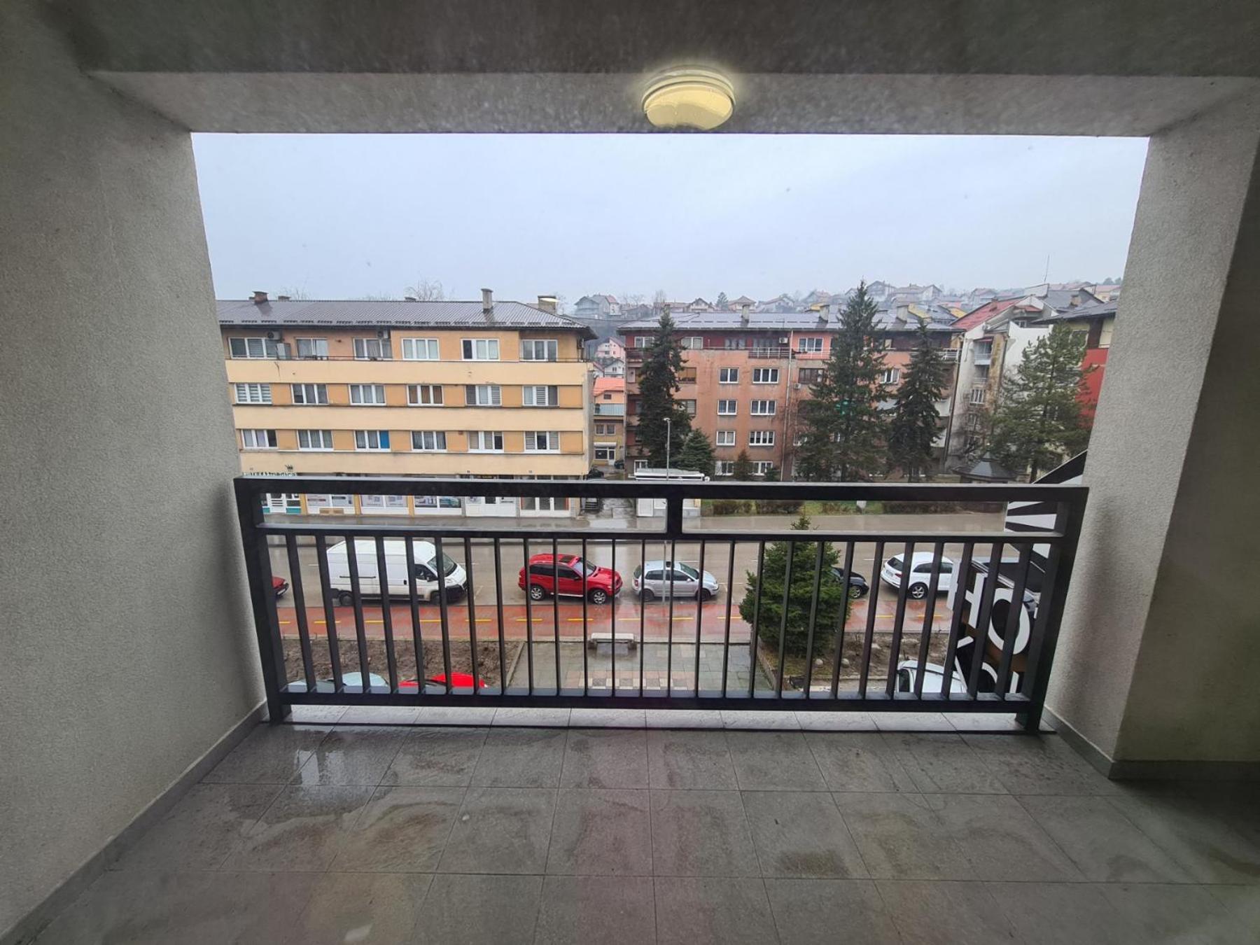Hotel Kakanj Exteriör bild