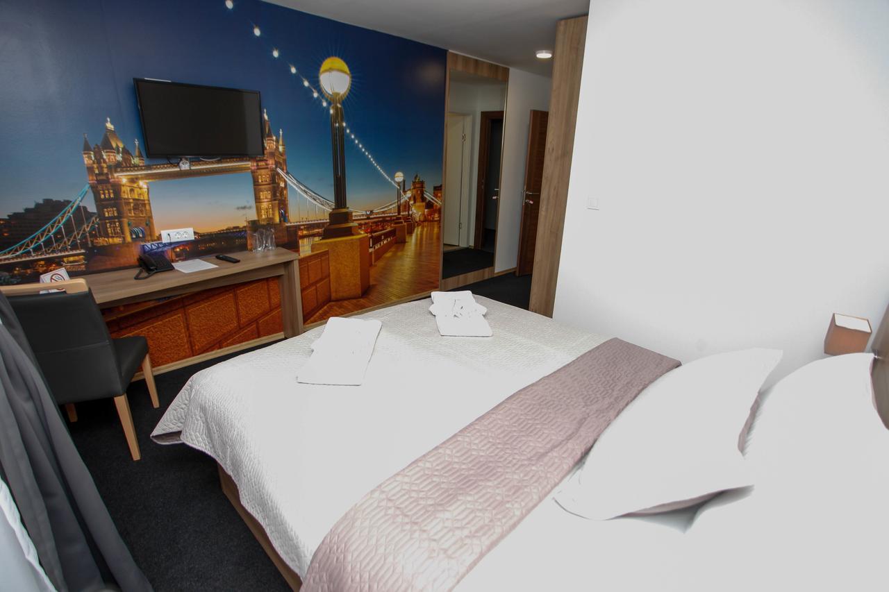 Hotel Kakanj Exteriör bild